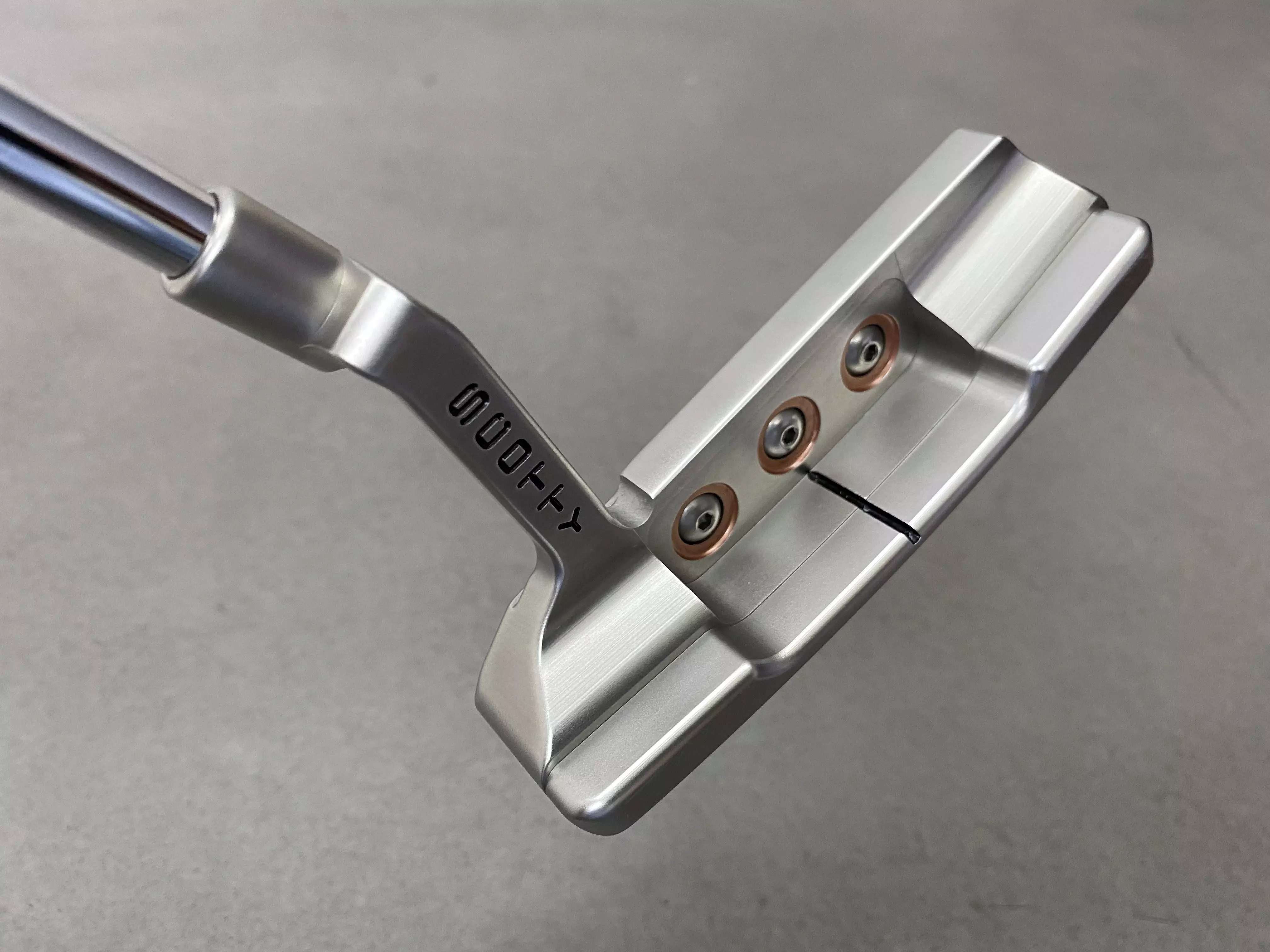 Scotty Cameron Putters Button Back Newport 34”